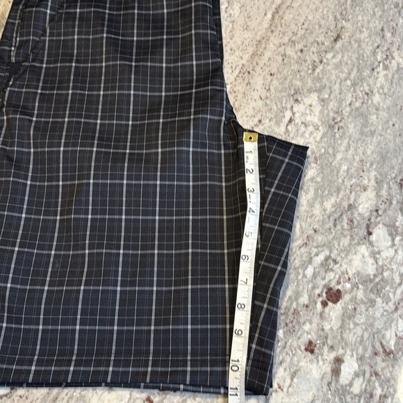 FILA Sport Golf Black & Gray Plaid Shorts - Picture 10 of 10